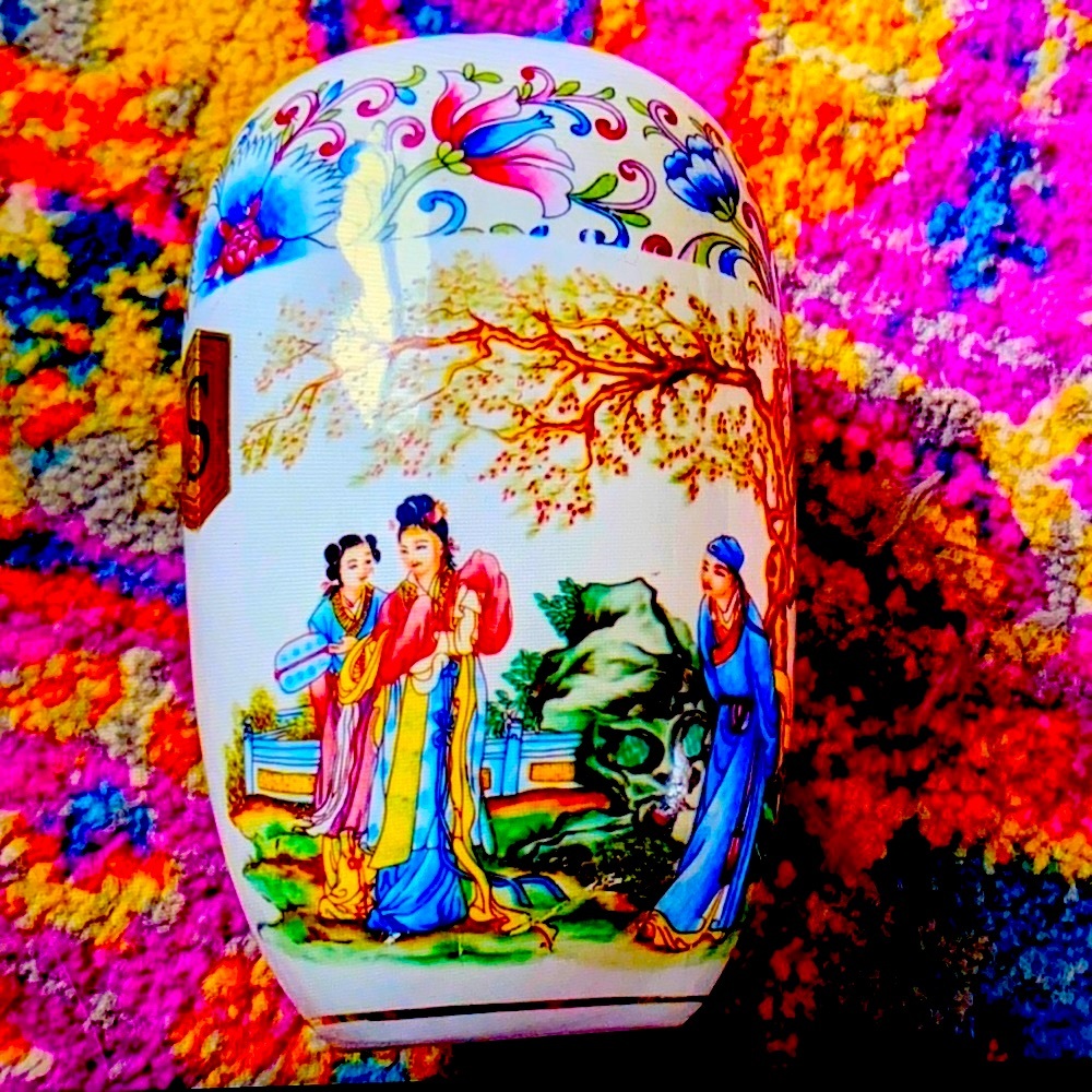 Charles Serouya and Son Gorgeous Vintage Vase Italy